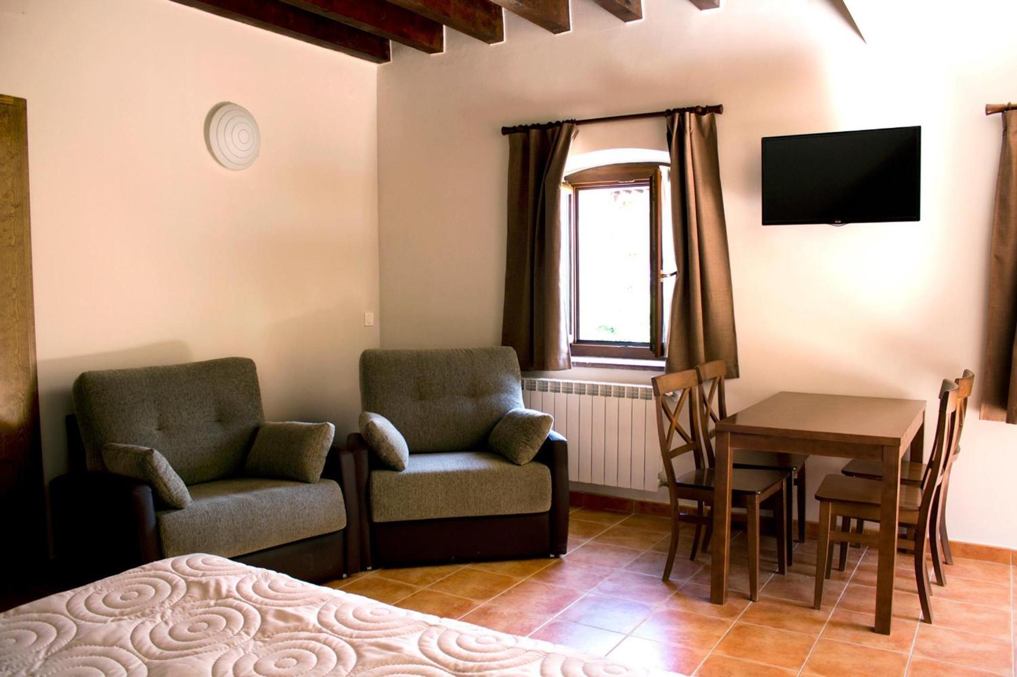 Hotel Y Apartamentos El Camin Poo De Llanes Kültér fotó