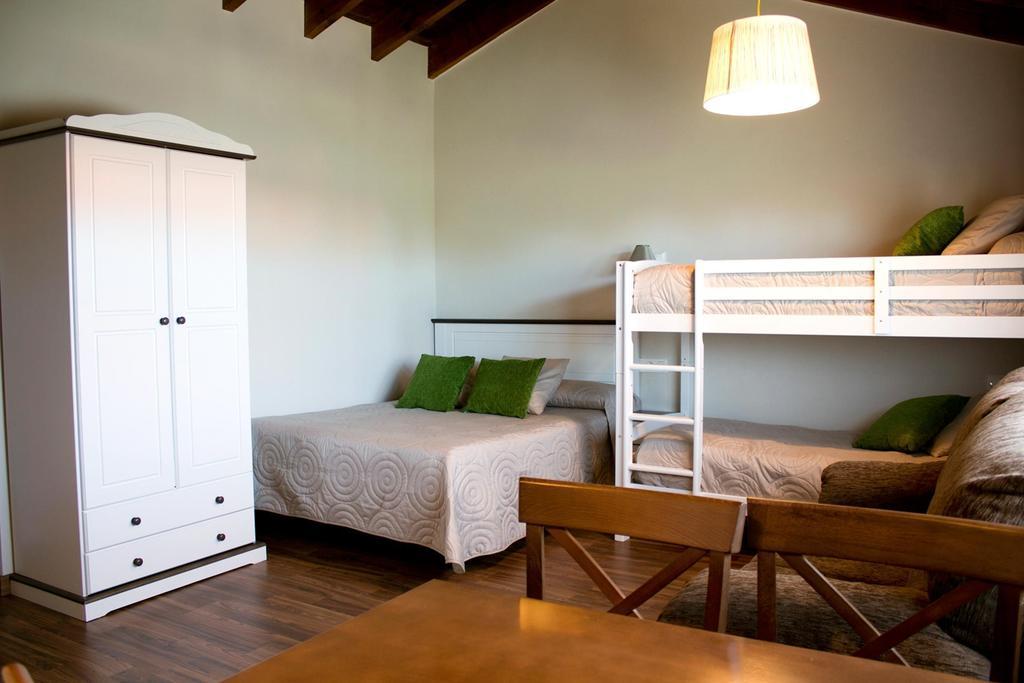 Hotel Y Apartamentos El Camin Poo De Llanes Szoba fotó