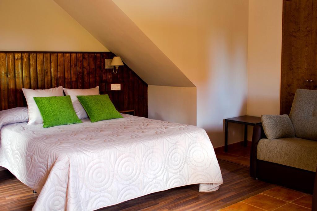 Hotel Y Apartamentos El Camin Poo De Llanes Szoba fotó