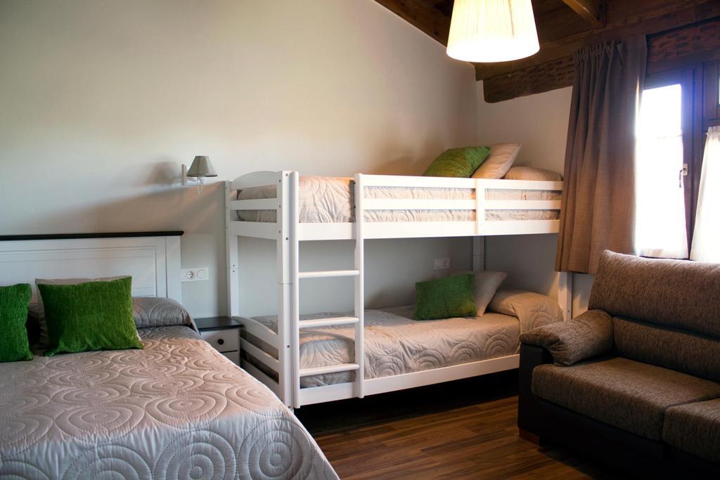 Hotel Y Apartamentos El Camin Poo De Llanes Szoba fotó